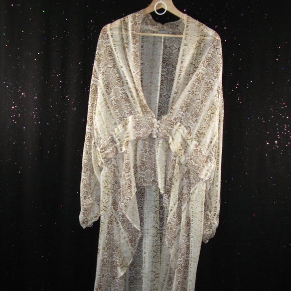 Soho Jeans New York Sheer top - Size XXL - Like New - Picture 6 of 7